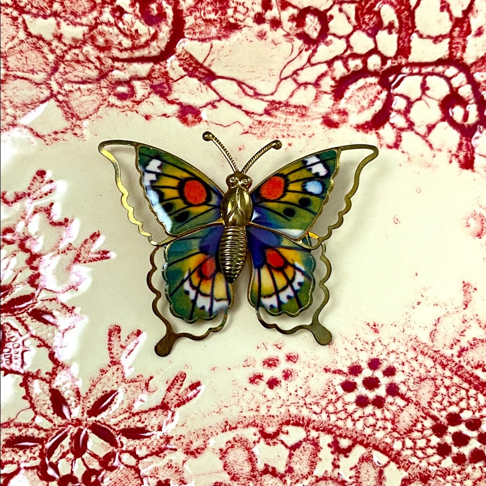 🦋Vintage🦋Butterfly Brooch - Picture 1 of 3